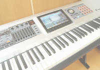 シンセサイザー